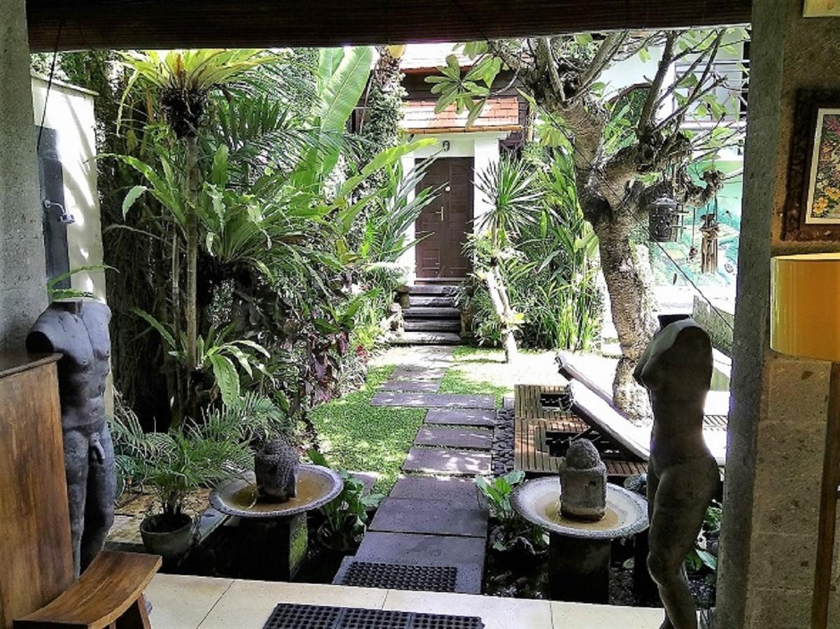 Umah Watu Villas Seminyak  Ngoại thất bức ảnh