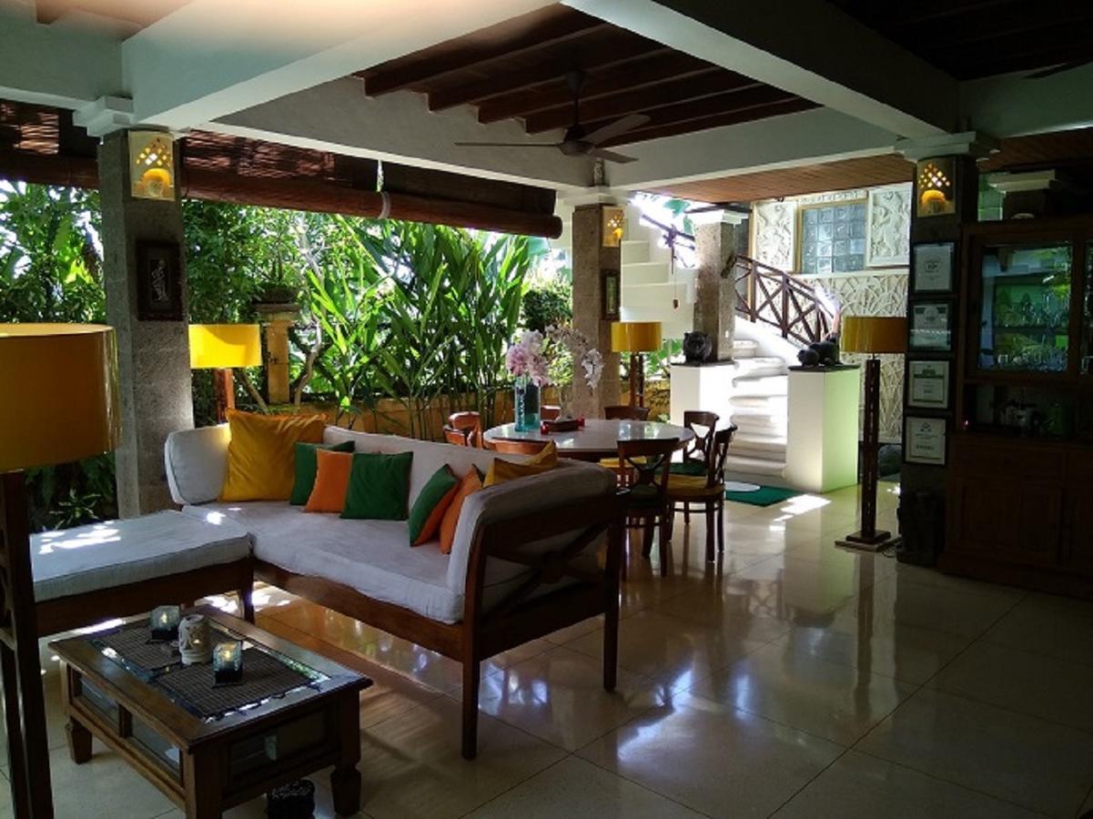 Umah Watu Villas Seminyak  Ngoại thất bức ảnh
